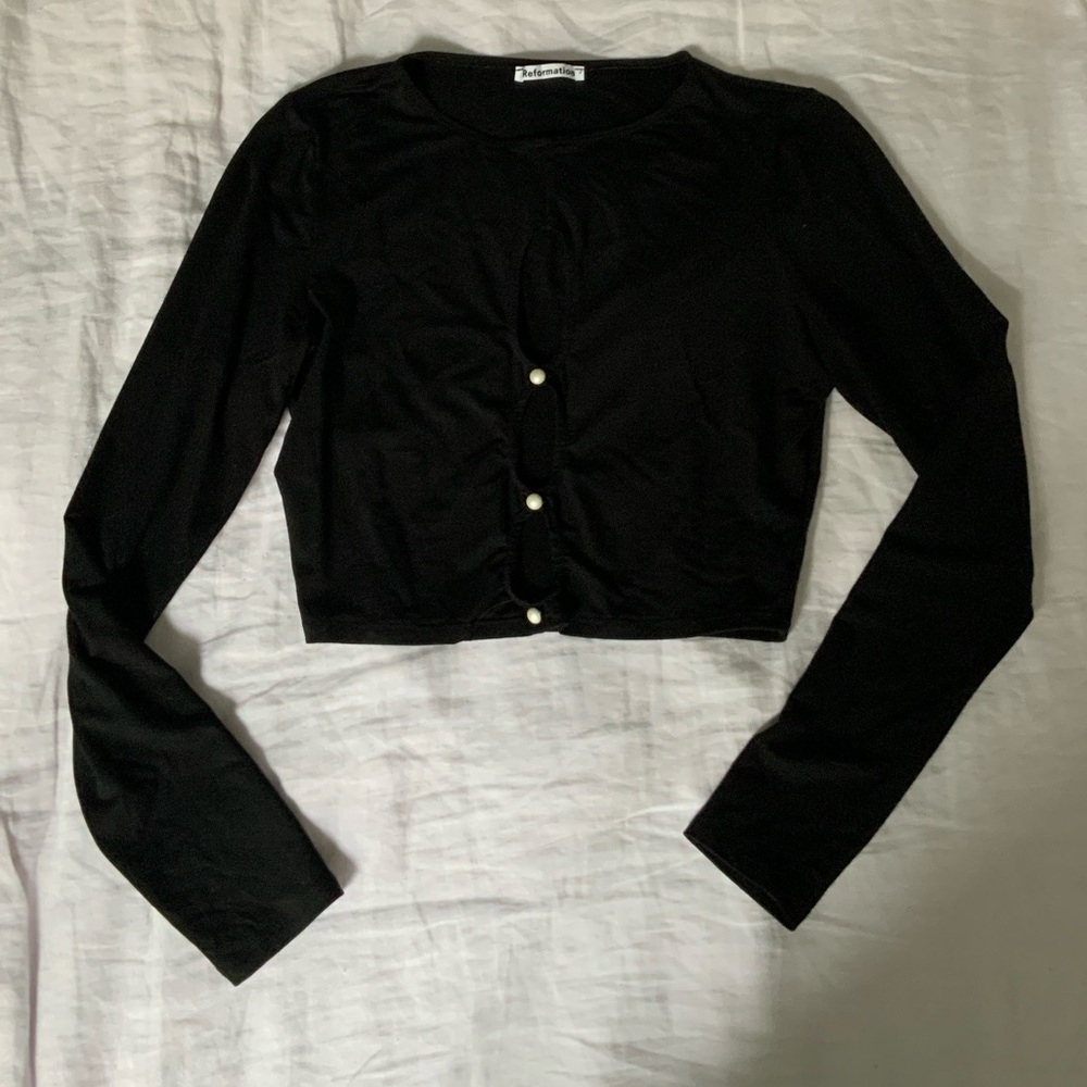 Long sleeve crop top